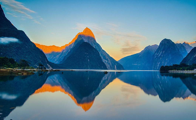 米尔福德峡湾
