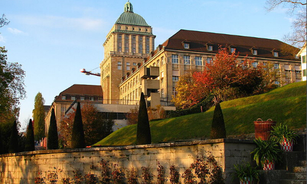 苏黎世大学